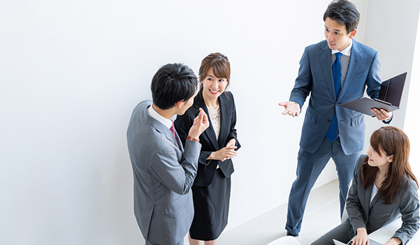 エムズワールドには各分野のプロが在籍